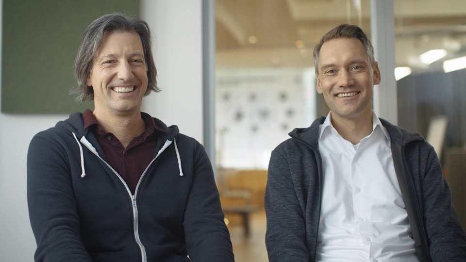 Videovorschau: Plattform-Ökonomie: Schnell zu innovativen Produkten mit der dbAPI