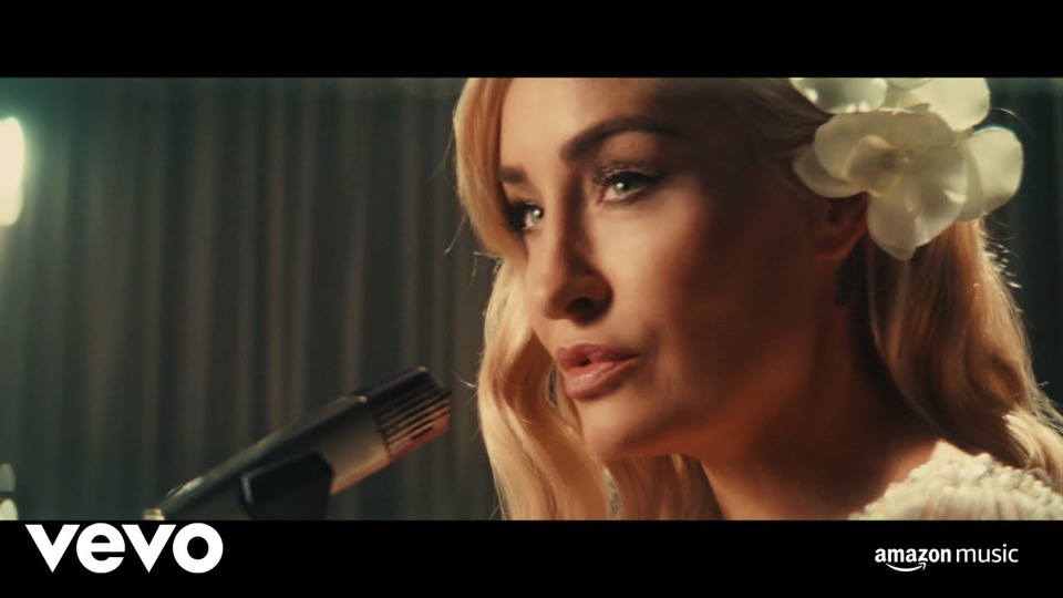 Videovorschau: Sarah Connor - The Christmas Song (Amazon Original)